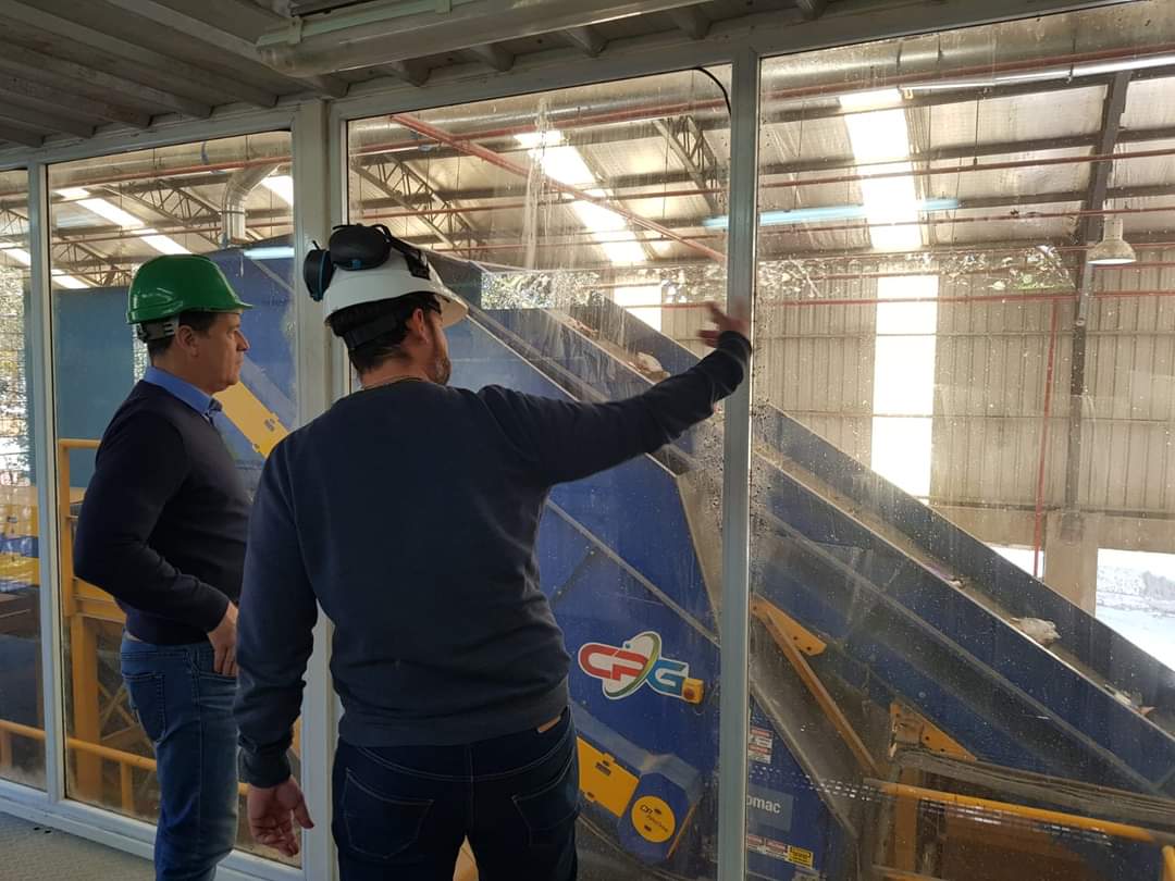 En diálogo con el Jefe de Gobierno de CABA <a href="/horaciorlarreta/">Larreta</a>, compartimos  temas como el cuidado del ambiente, C40, Red Argentina de Municipios frente al Cambio Climático (RAMCC) y planta de tratamientos de residuos reciclables, lugar que también visité aprovechando el viaje.