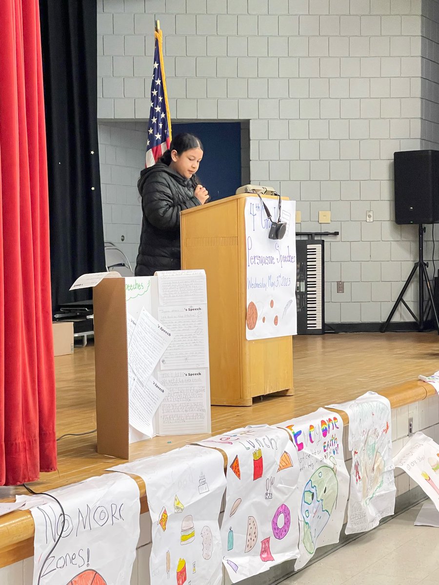 bentley_school's tweet photo. Today our 4th Graders presented their first Publishing Party to Families and Staff Members. Way to go Roostars! #sps #toandthrough https://t.co/puSW6fnPS3