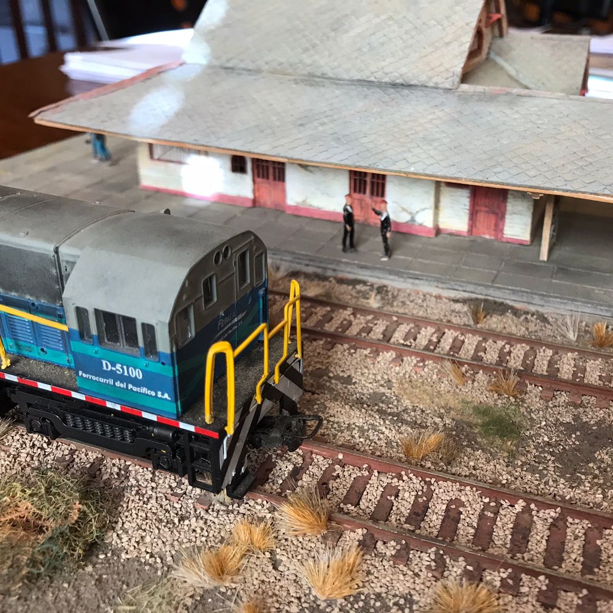 "La vitrina" - nuevo espacio en el Museo que busca mostrar y valorizar objetos patrimoniales y de colección. Cada mes expondrá un objeto y una historia diferente. ¿Hay algún elemento del Valle del Limarí que crees debería estar en La Vitrina? ¡Cuéntanos respondiendo este tweet!