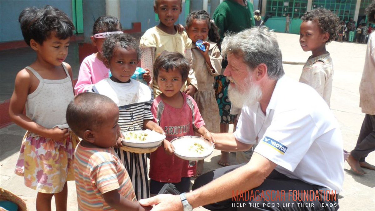 Atos_Medical_ES's tweet photo. De manera cíclica, colaboramos con un proyecto solidario propuesto por uno de los trabajadores. En esta ocasión hemos colaborado con la @MAF_charity, fundada por el padre Pedro Opeka en Madagascar.

Mira y dona 👉https://t.co/4NqHQoS0fy
#AtosMedicalIberia #AKAMASOA #Madagascar https://t.co/dQ6m3C1ASn