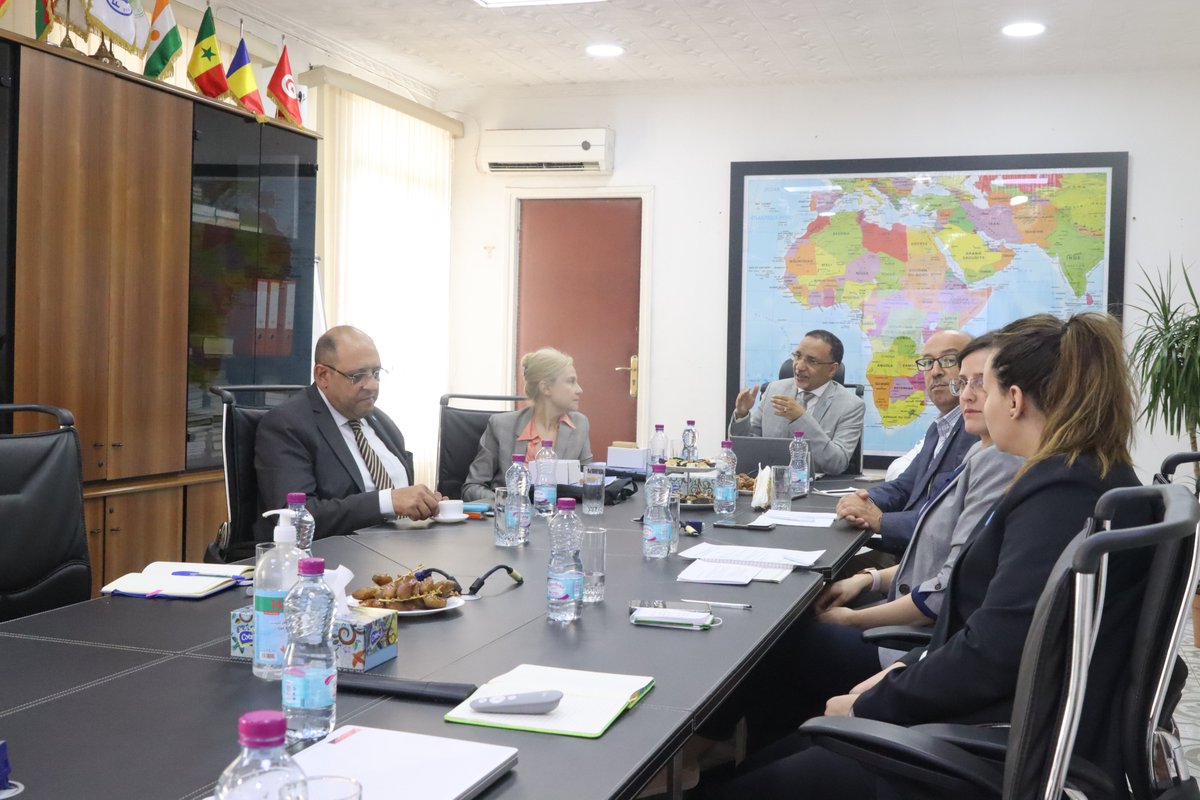 FAOCLCPRO's tweet photo. La @clcpro_fao a eu le plaisir de recevoir une délégation du Bureau Régional de la @FAO pour le Proche-Orient et l’Afrique du Nord avec laquelle le secrétariat a discuté plusieurs opportunités de développement #FAORNE https://t.co/SanQ9acabr