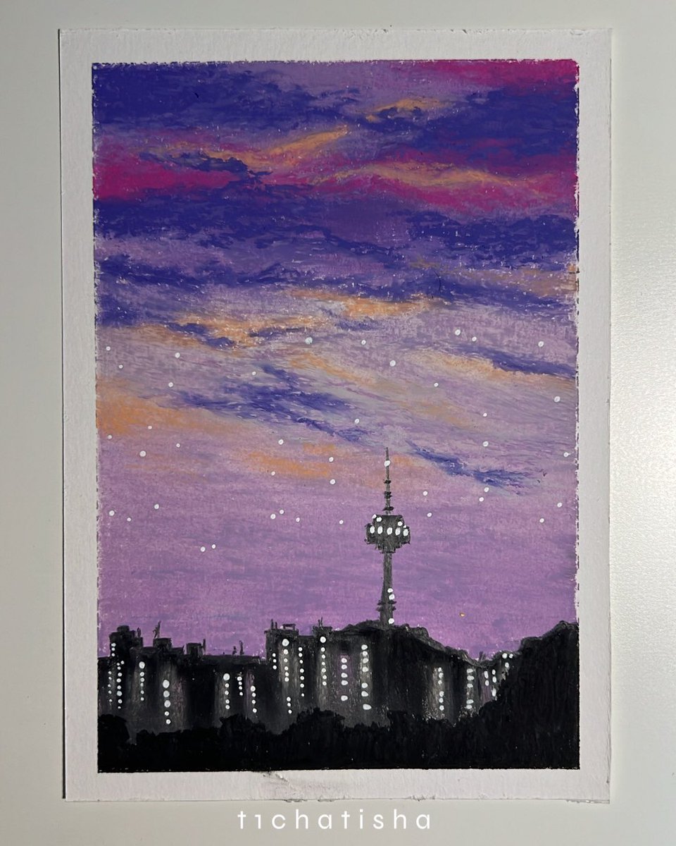 วาดไว้เดือน 4 ลืมลงข้ามเดือนเลย แง่ว ｡•◡•｡*: ꒰ winter.ori 💐 ꒱ #ทิชาสิวาด #oilpastel #สีชอล์ค #สีชอล์ก #mungyo