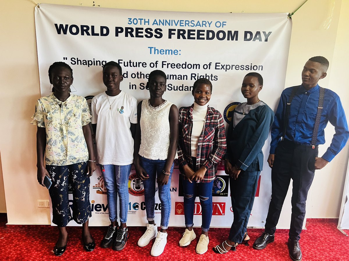 unicefssudan's tweet photo. As #SouthSudan marks #WPFD2023, UNICEF Young Reporters joined an event organized by #UJOSS. They highlighted greater freedom for young people and the importance of including their voices in the media and discussions around issues affecting them. #SSOT https://t.co/KS58ZwL6m7