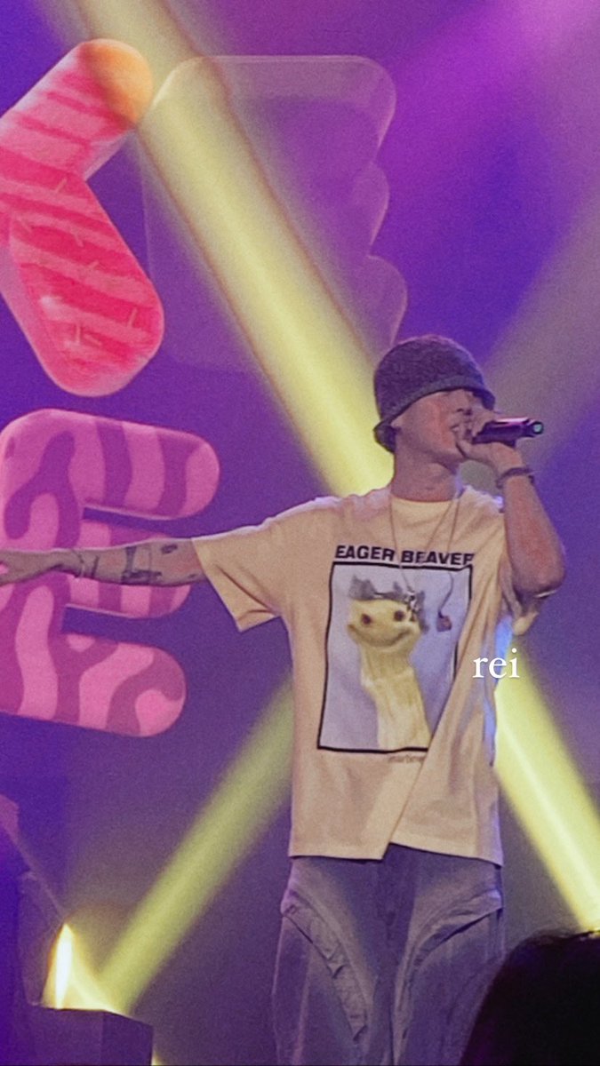 jstdpr's tweet image. all eyes on pH-1 ♡

#AboutDamnTimeTourInMNL