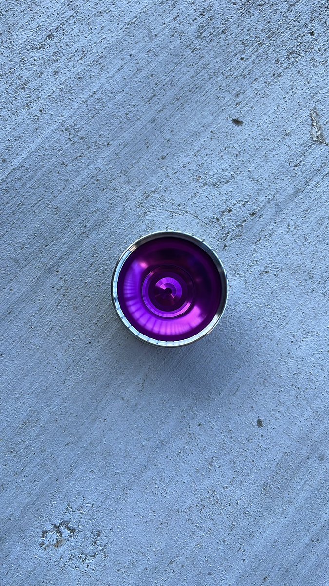 GwayThrows's tweet image. What’s everyone else throwing today? Today (and every other day) it’s the ixion 😍😍 thingsthatrepeat
#GWAYPRESENTS
#yoyocommunity 
#discordthrowers
#throwoftheday 
#MalivoreYoYo
#GWAYThrows
#todaysthrow
#todaysdrop
#dailythrow
#rthrowers
#yoyonews
#yoyotricks
#yoyodrop
#ヨーヨー