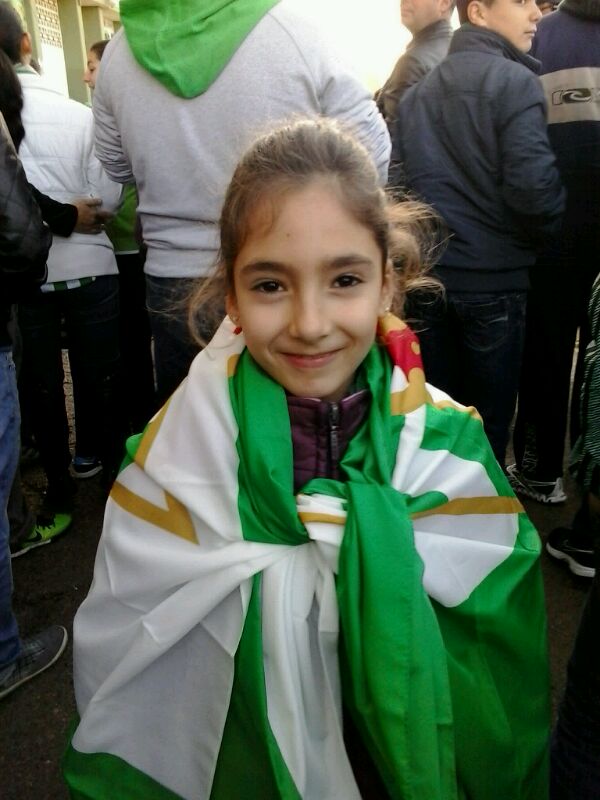 UrbanolvarezTel's tweet photo. Mañana, 4 de mayo, cumple 18 años. Qué mejor regalo que una victoria en Bilbao y una felicitación de @rodrisanchez_10 ( paisano hazlo), @BorjaIglesias9 , @joaquinarte ,@JMirandaG19 , @SergioCanales .  Pasión por su @RealBetis . Haz magia Twitter.💚💚💚☺️☺️☺️🥹🥹 https://t.co/uEj7votHj7