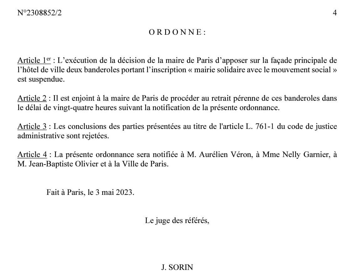 #AnneHidalgo &amp; son équipe municipale une nouvelle fois condamnés par la justice!

L’Hotel de Ville de #Paris n’appartient pas à Anne Hidalgo: les banderoles politiques qui portent atteinte à l’intérêt public &amp; au principe de neutralité devront etre retirées de sa façade sous 24h!