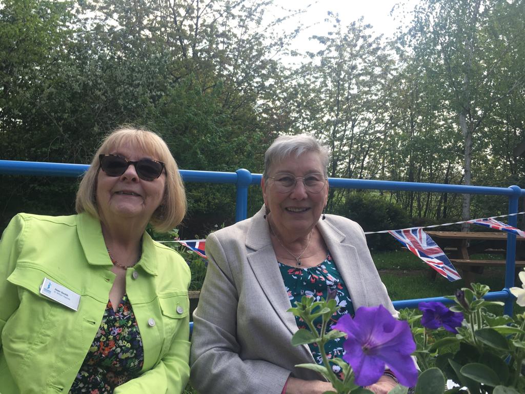 SIMiltonKeynes's tweet photo. #Soroptimists #MK had a great time at #Coronation2023 #AfternoonTea @mksnap raising funds for this wonderful #charity helping adults with #learning #disabilities in #MK
Big #Thankyou @DawsongroupBC #DawsonGroup Bus & Coach LTD for donating a new #disabled adapted #bus
@SIGBI1 https://t.co/Tfh8RYyggP