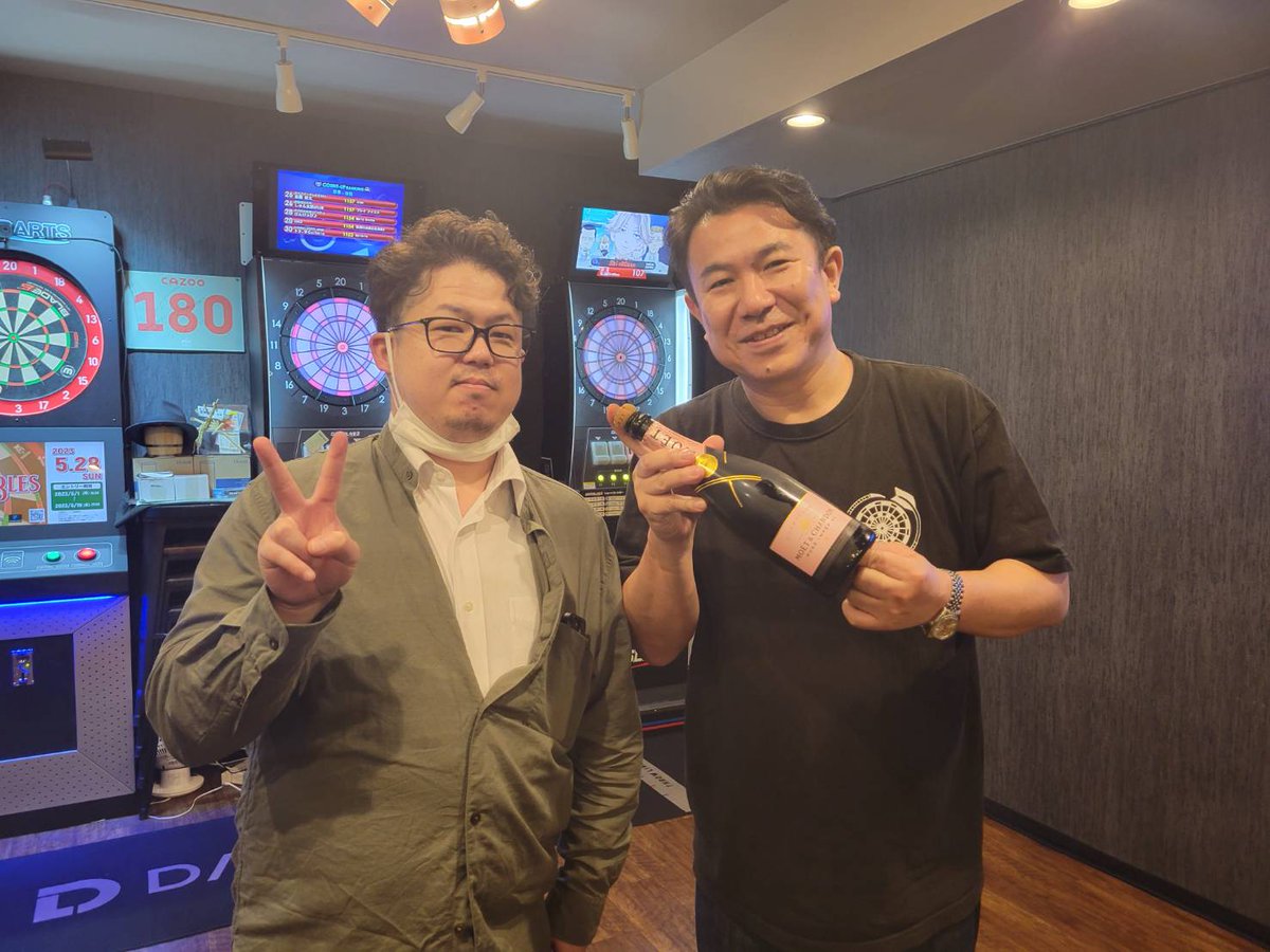 shin_kingsnet's tweet image. 涼太くんありがとう😊

今日もたくさんのお祝いありがとうございます(*^^*)

智弥とのダブル出勤は、6日(土)となります！ダブルお祝いお待ちしております！

@_RVOTA_ 

 #シンウィーク
 #Oase
 #Delightful