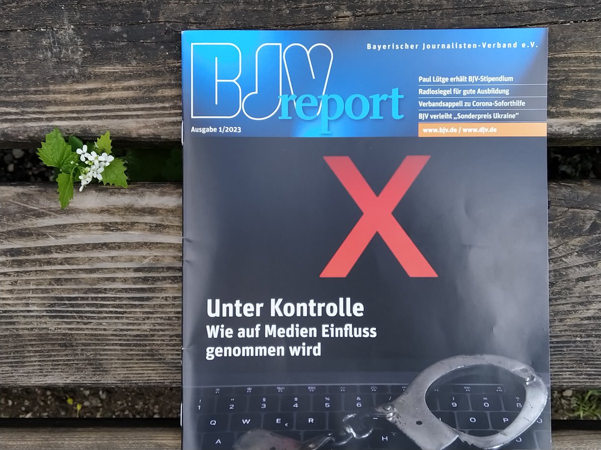 irene_muc's tweet photo. Zum Tag der #Pressefreiheit: Im März berichtete der BJV-Report in einer Titelgeschichte über Abmahnungen und Klagen, die Berichte behindern. Ich habe auch etwas beigesteuert:

https://t.co/0Yc13k4YbS (ab S. 9)

#TagDerPressefreiheit #Abmahnung #BJVReport #Medien https://t.co/g96POBuBH7