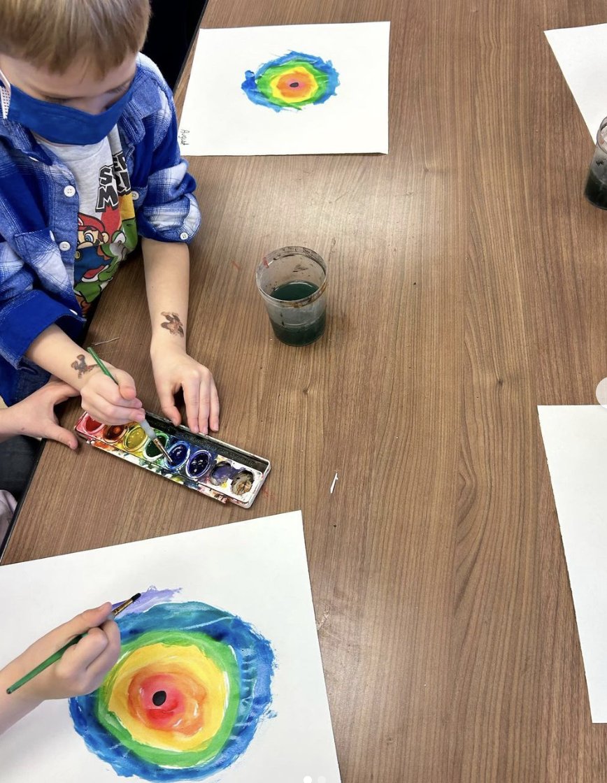 Kindergarten Concentric Circle Dots, Practicing brush control!