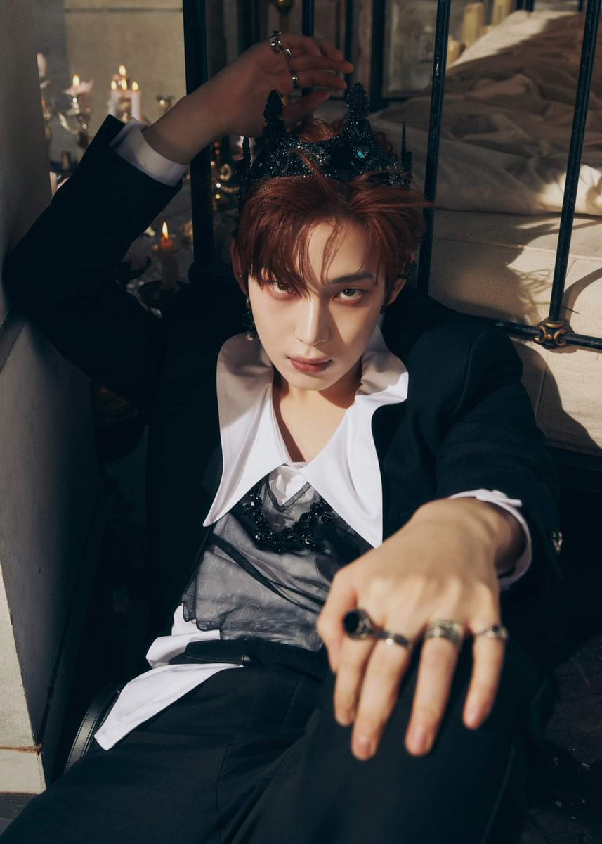 jakes_yeobo's tweet photo. MAIN CHARACTER FR

FULL CONCEPT PHOTO AND FILM 🧛
#DARKBLOOD #EN_FULL #ENHYPEN_4thMiniAlbum @ENHYPEN_members @ENHYPEN https://t.co/vb8iC3I6ba