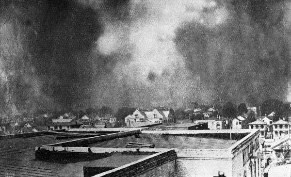 CityofJax's tweet photo. 122 years ago on this date, May 3rd, the Great Jacksonville Fire of 1901 ravaged most of the City.  Piles of drying moss from a mattress factory at Davis and Beaver Streets ignited a fire that destroyed 2,300 buildings, 146 blocks, and left 10,000+ residents homeless. (1/2) https://t.co/8aSEbeJ7sA