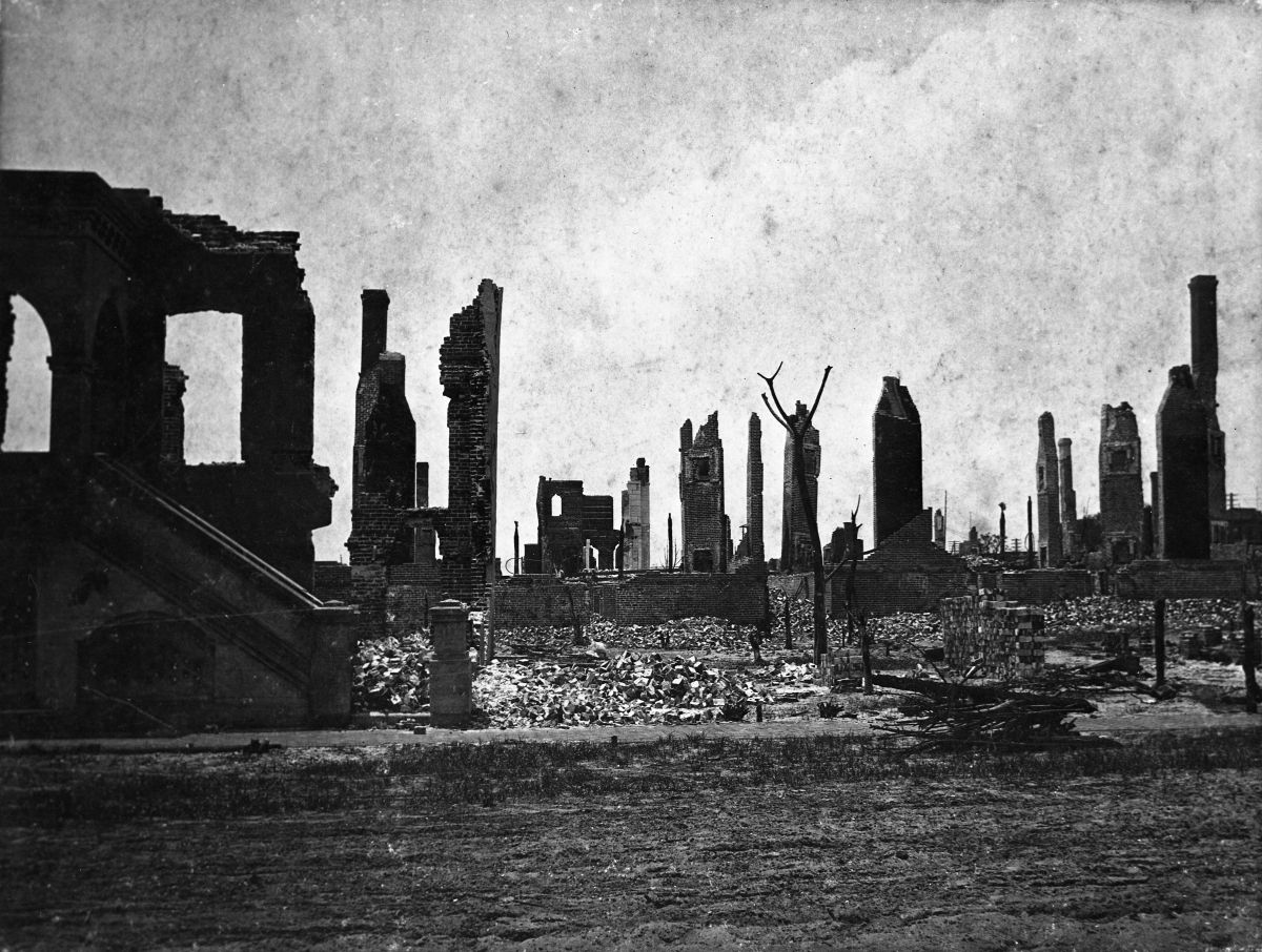 CityofJax's tweet photo. 122 years ago on this date, May 3rd, the Great Jacksonville Fire of 1901 ravaged most of the City.  Piles of drying moss from a mattress factory at Davis and Beaver Streets ignited a fire that destroyed 2,300 buildings, 146 blocks, and left 10,000+ residents homeless. (1/2) https://t.co/8aSEbeJ7sA