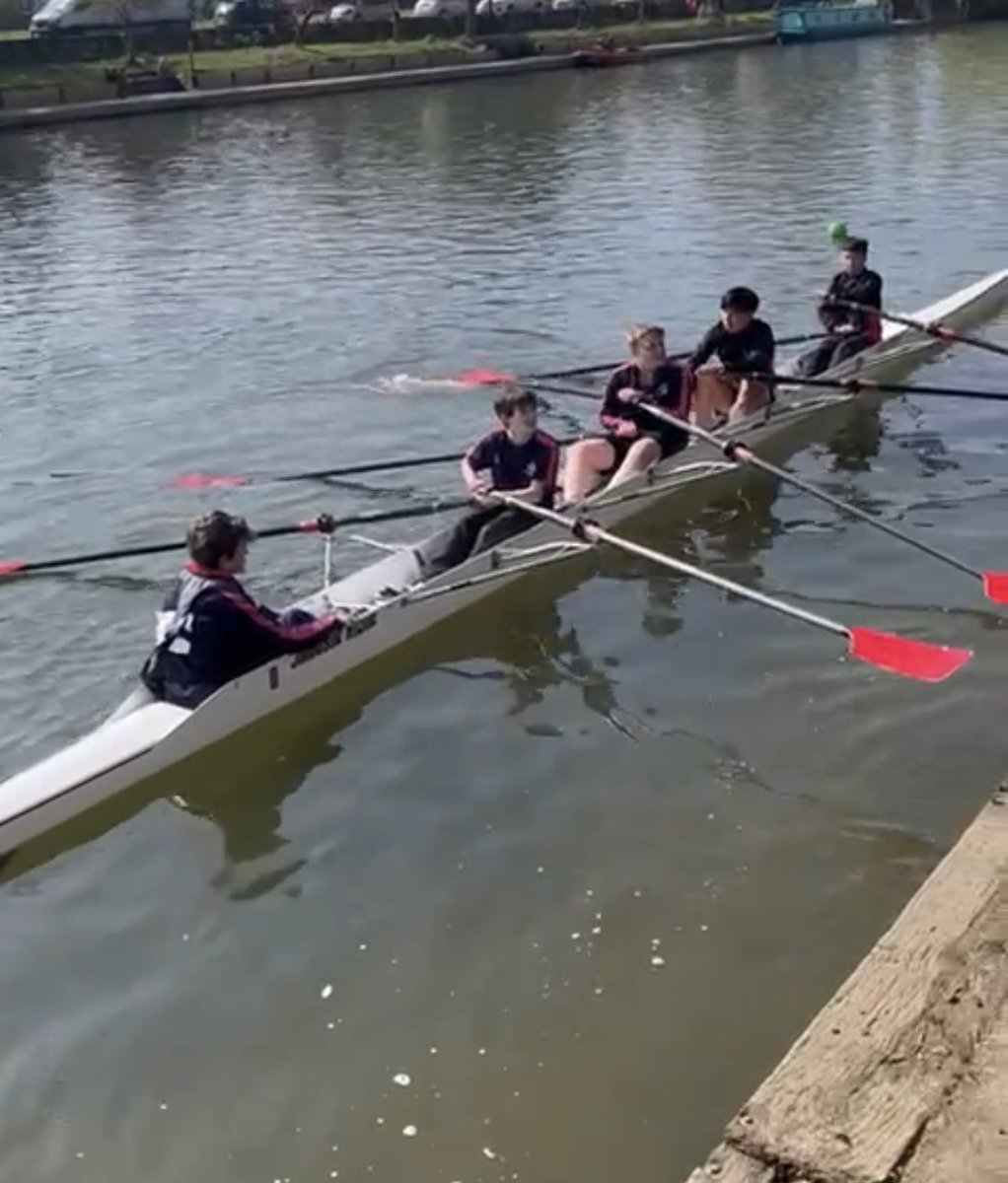 skalbutt's tweet photo. Well done to all the J14coxed quads who knocked it out of the park at Evesham regatta. Everyone’s effort and performance far exceeded their experience. @CheltColSport @cheltcoll #rowingwins https://t.co/ojDfO4T8eg