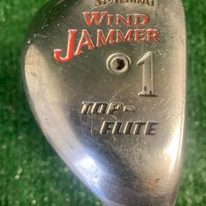 twin_streams's tweet photo. Grounds crew found this on 17. https://t.co/6s3WnXQskD