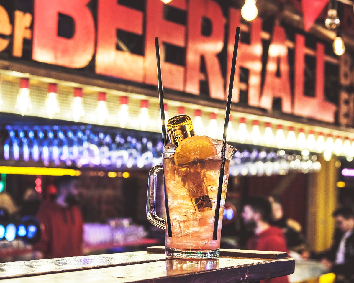 Beer Hall tweet media