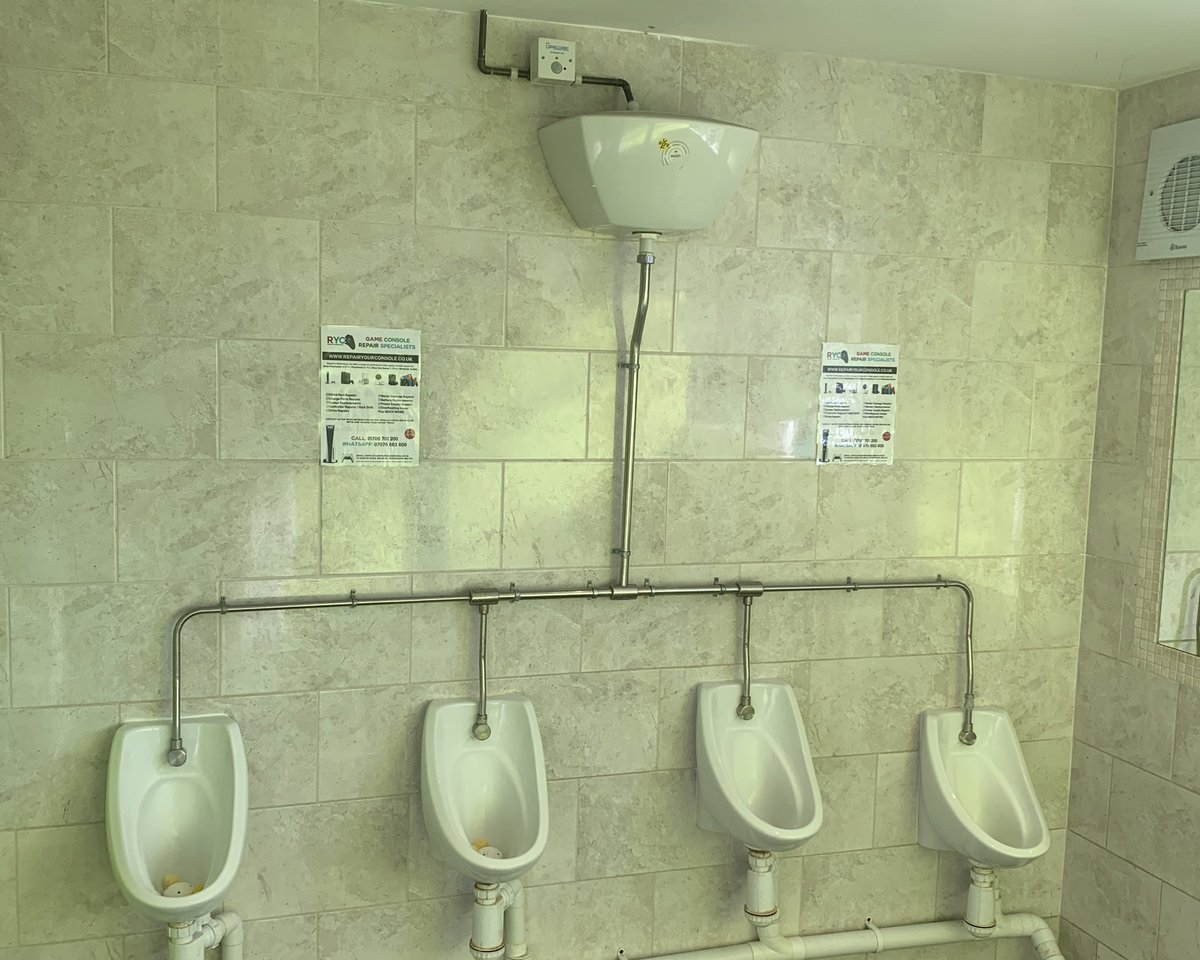 _PMDevelopments's tweet image. Spamming the toilets in a local Indian restaurant, with permission of the owner. Thanks to @TheRetro32UK for the design @R_Y_Console