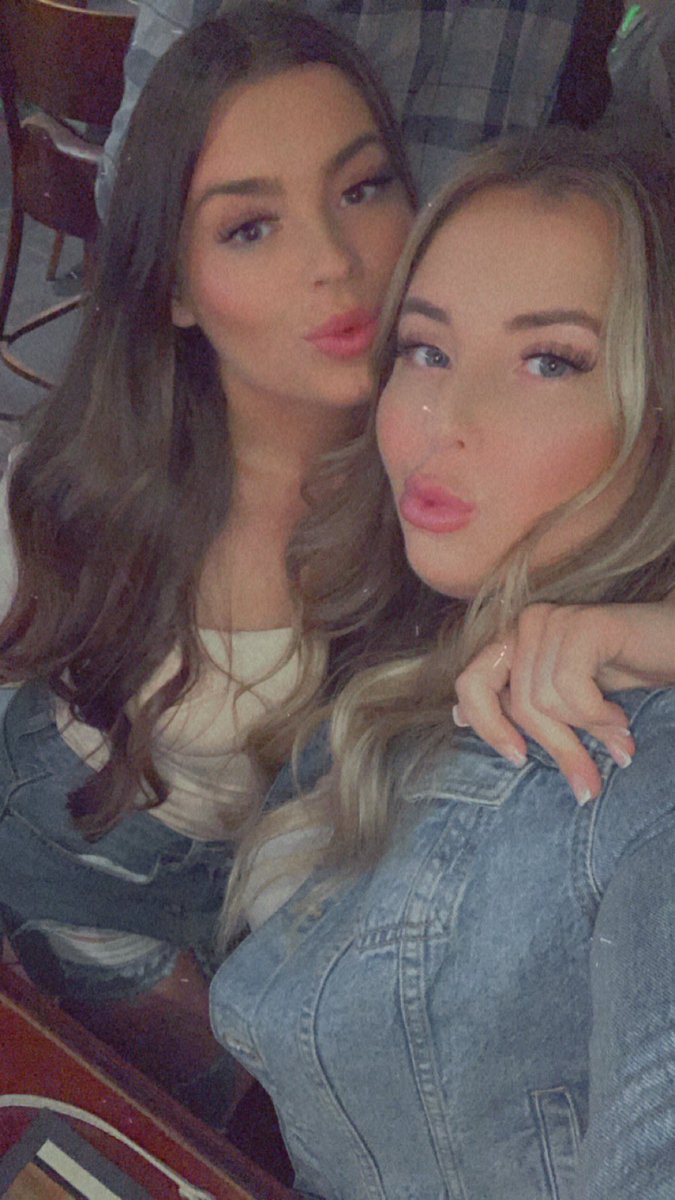 natjonesxx's tweet photo. 🍷🫶🏼💘 https://t.co/JIRlHHrw07