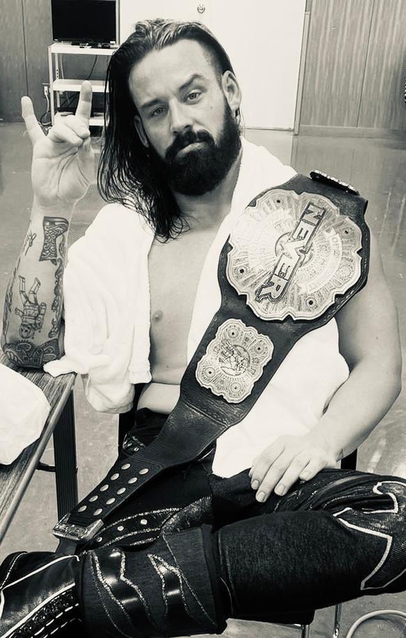 THEdavidfinlay's tweet image. Thank me. My Bullet Club. #LeaderByExample #njDONTAKU