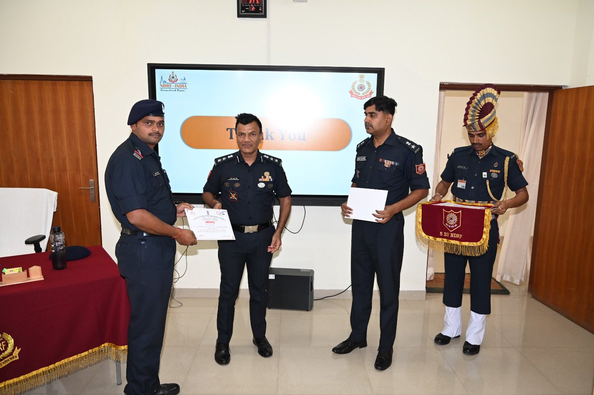 05NDRF's tweet photo. "Training proves to be the key ingredient to handle any disaster"
#ClosingCeremony of #03Days Borewell rescue course conducted by Sh S.B Singh #Commandant at #5BNNDRFPune
#Training
#CapacityBuilding
#learning
@ndmaindia @ANI @PIB_India @NDRFHQ @NDRFPune https://t.co/wmDaLrR0rP