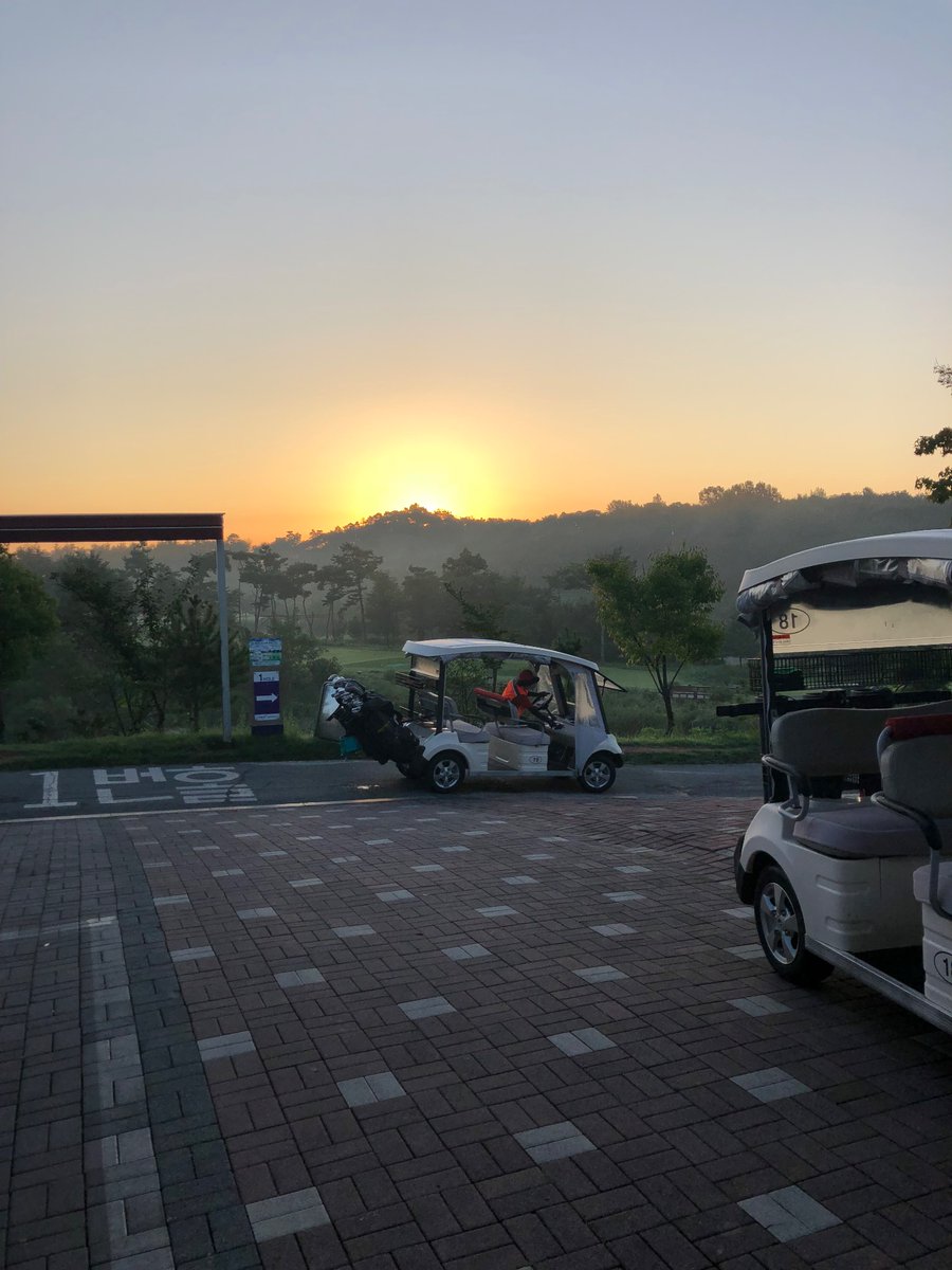 새벽 공기가 넘 상쾌한 이날~^^