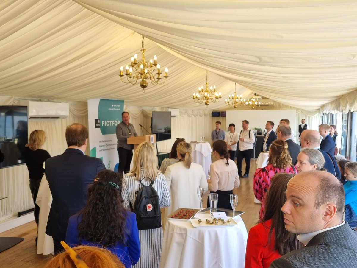 DanAldridgeWSM's tweet photo. Big shoutout for the @bcs #Neurodiversity Specialist Group by the brilliant @marcgoblot @PICTFOR #DiversityRally today! (Details below)
He's making a really compelling argument for improvements to #SkillsPathways & #AccessToWork for neurodiversity.
https://t.co/CzKNuXQ0xC https://t.co/oYnehovPSj