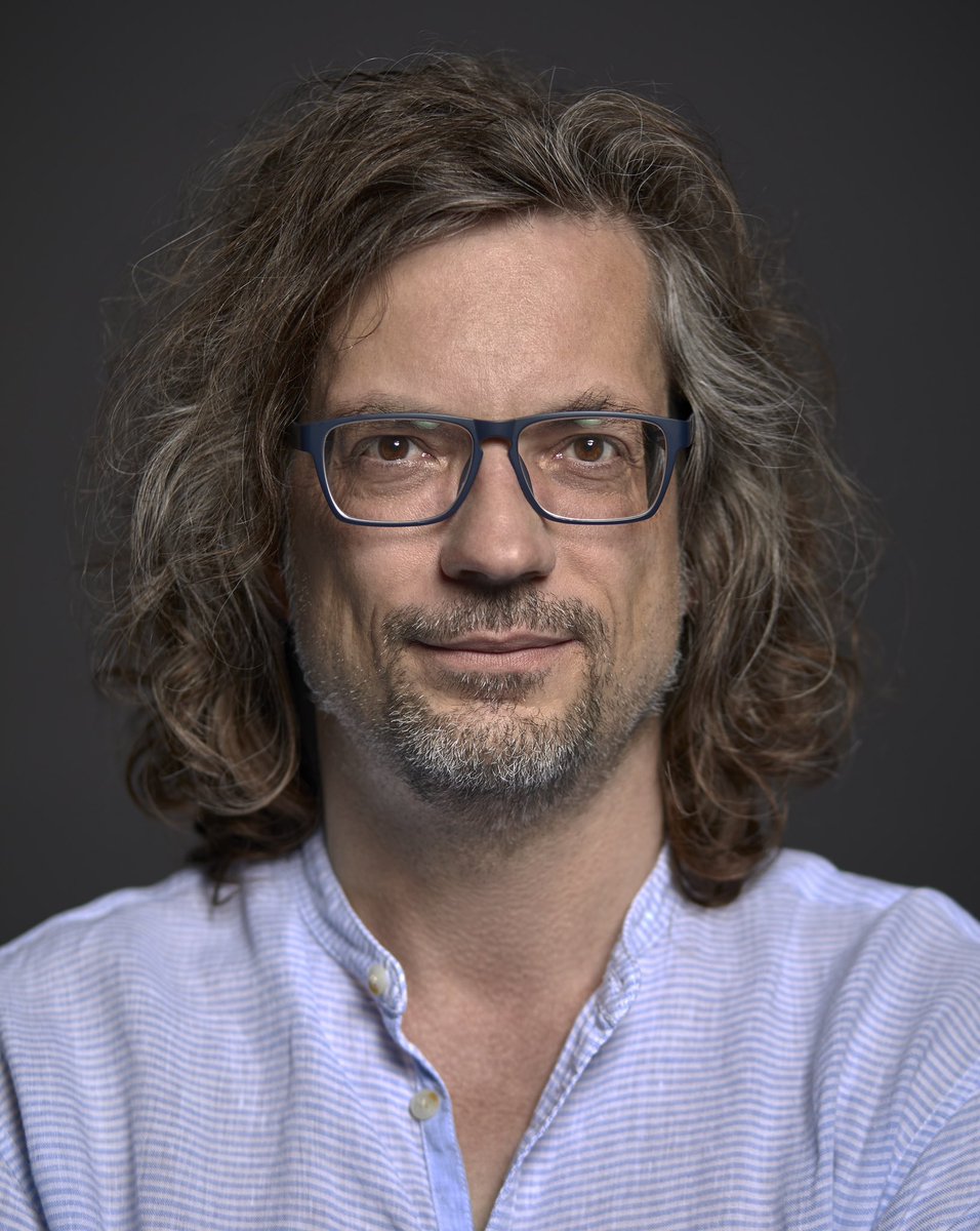 ProMusikVerband's tweet photo. Matthias Hornschuh gewinnt den PRO MUSIK AWARD 2023! 

Herzlichen Glückwunsch und vielen Dank für deine großartige Arbeit!

#promusik #ichbinpromusik #promusikaward2023 #award https://t.co/zfqsutaQGR