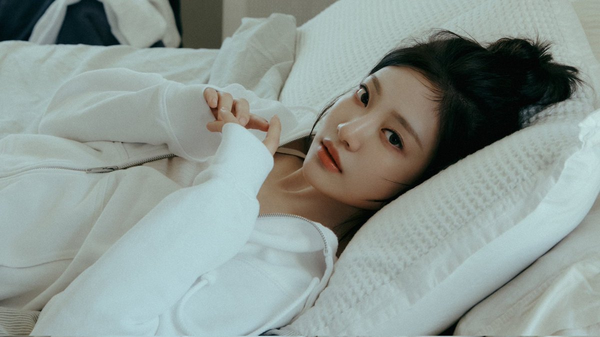 PRlSM_ENT's tweet photo. ⠀ ⠀⠀
[ AESPA ] 

ÆSPA 에스파 
< WELCOME TO MY WORLD >
MV RELEASE : 2023.05.03 
⠀ ⠀⠀ https://t.co/H9ZWGNzghy
