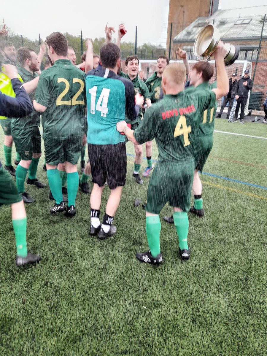 The wezzy wot a team