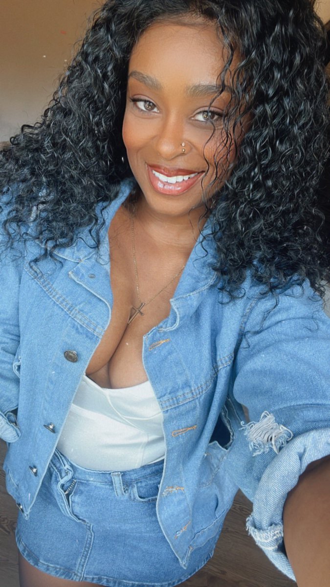 😇 #HappyWednesday