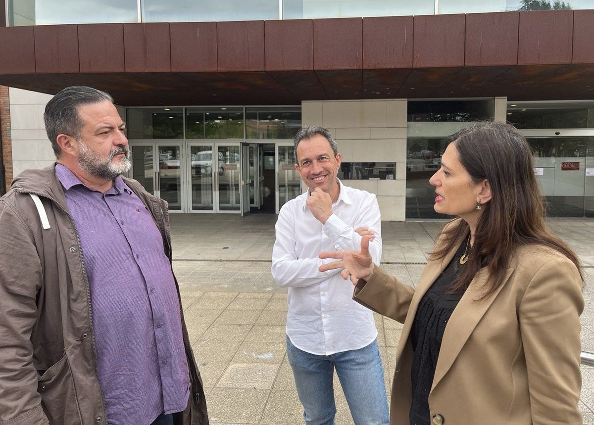 🟦 Hoy he vuelto a #Castrillón junto a <a href="/ovizapico/">Ovidio Zapico</a>, donde la alcaldesa de <a href="/iuasturias/">IU Asturias 🇵🇸</a>, <a href="/TrigueroEstevez/">Yasmina Triguero Estévez</a>, está demostrando que que es posible el desarrollo económico e industrial cuidando el medio ambiente y mejorando la vida de la mayoría.
