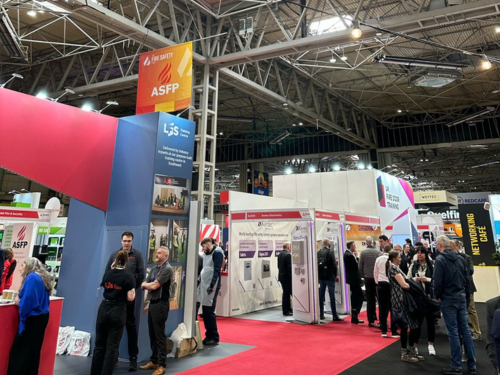 RosseSystems's tweet photo. Our Sales Manager, Dave Peckham, recently attended the @FireSafetyEvent at @thenec and thoroughly enjoyed meeting with new and existing customers to discuss how @RosseSystems can help with your #activefire needs!

#fse2023 #fse #networking #firealarms #emergencylighting https://t.co/BwZPkyAVtG