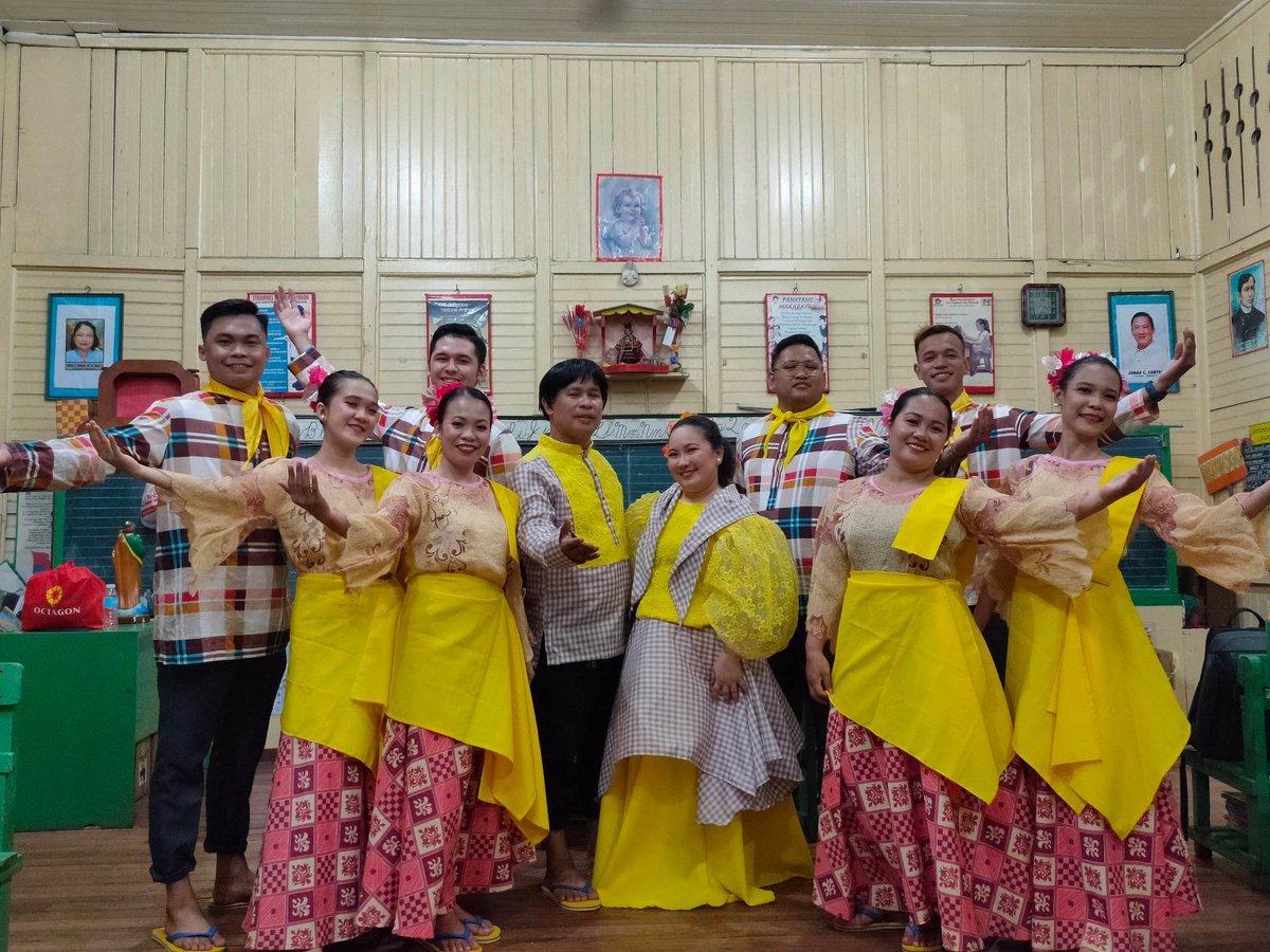 Rienz1234's tweet photo. DepEd Night 2023
Theme: Balitaw
Best in Choreography https://t.co/jD6Qj9SxMm