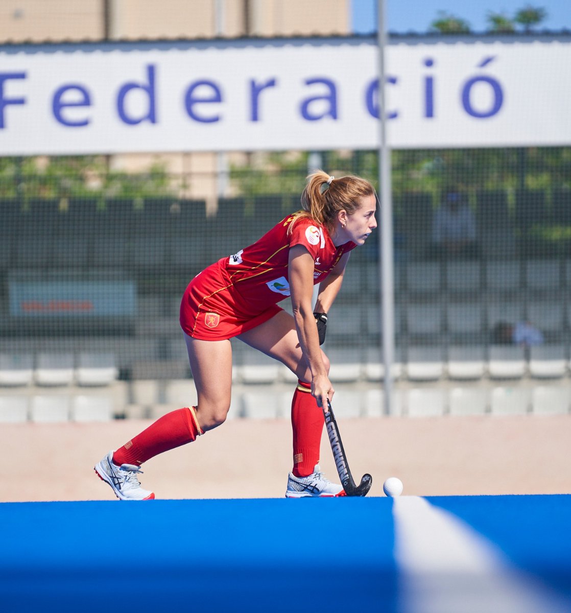 💪 La <a href="/AbsolutaFem/">RedsticksHockeyFem</a> cierra su concentración en Valencia después de dos muy buenos partidos ante un gran rival 

Partido 1 (🇪🇸 1-3 🇦🇷) 
Partido 2 (🇪🇸 1-2 🇦🇷) 

¡Seguimos trabajando! 🙌

#HockeyEspaña | #RedSticks