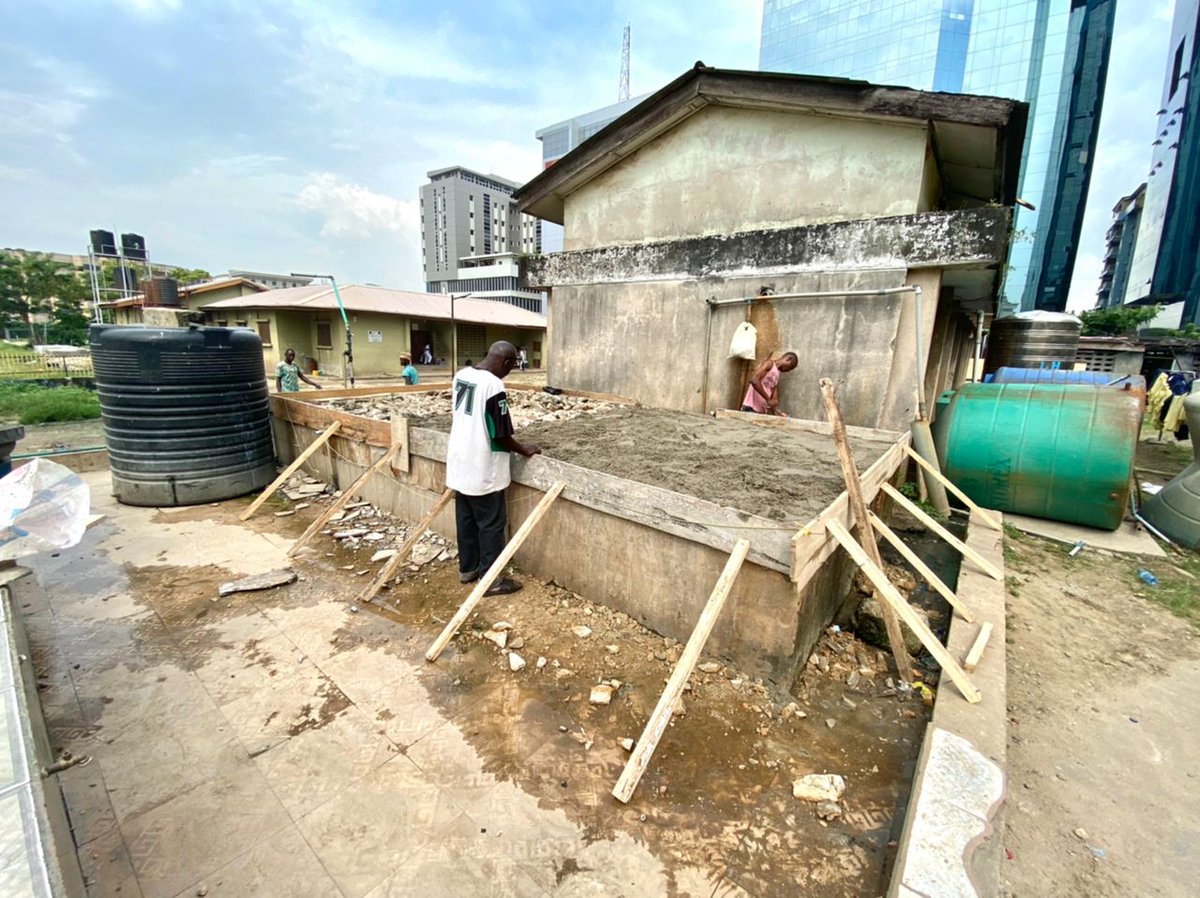 KneWKeeD's tweet photo. Let me tell you a story about the best million I've ever spent til date. 

2 Years ago, some of my old class mates visited our alma mater, King's College Lagos and reported that some basic amenities were amiss. 

As an old boy, I felt compelled to do something about it. It wasn't much, but I knew it would go a long way in improving the students' quality of life while in school.

I was a little skeptical about putting my name on this project because of the extra cost🤭

A few Months later, some students found me on facebook😅and it made me realize how much of a difference a small investment can make.

It warms my heart to know that I was able to make a positive impact on the lives of others, especially those who are still trying to find their way in the world.

If you have the means, I encourage you to find ways to give back to your community or alma mater. You never know how much of an impact your contribution can make on someone's life. Let's continue to pay it forward and make a difference❤️