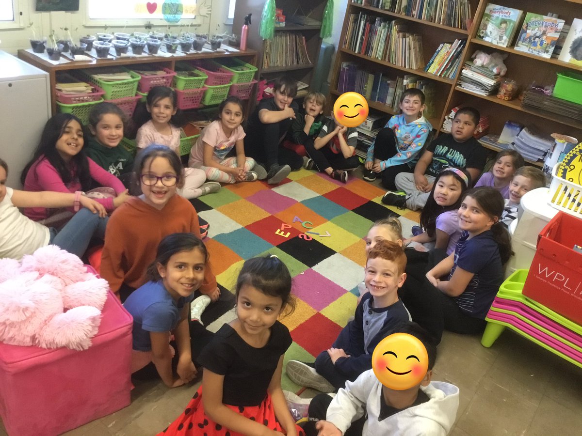 FeehanORH21's tweet image. What makes us different makes up SPECIAL…We all fit together!🧩💙 @ORHEagles21 #WeHelpChildren #makingitfun