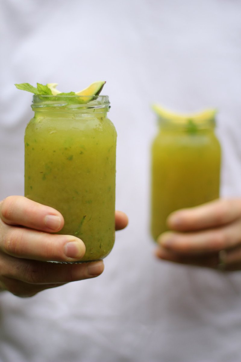 zanzaneet's tweet photo. Back home after a satisfying run and all I want right now is a tall glass of this tangy raw mango & mint cooler we call #kairicha #panah or #aampanna. Recipe will be on my site, with a boozy variation, hopefully tomorrow. #summerdrink #rawmango #drinks https://t.co/10W3kSQLVI