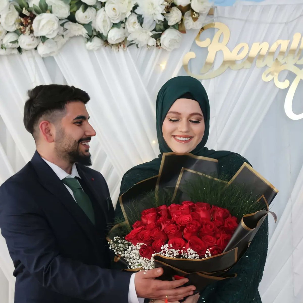 benguleyta's tweet photo. Herkes çiçeğine baksıııınnnn 🥰 https://t.co/SX0fsotkLz