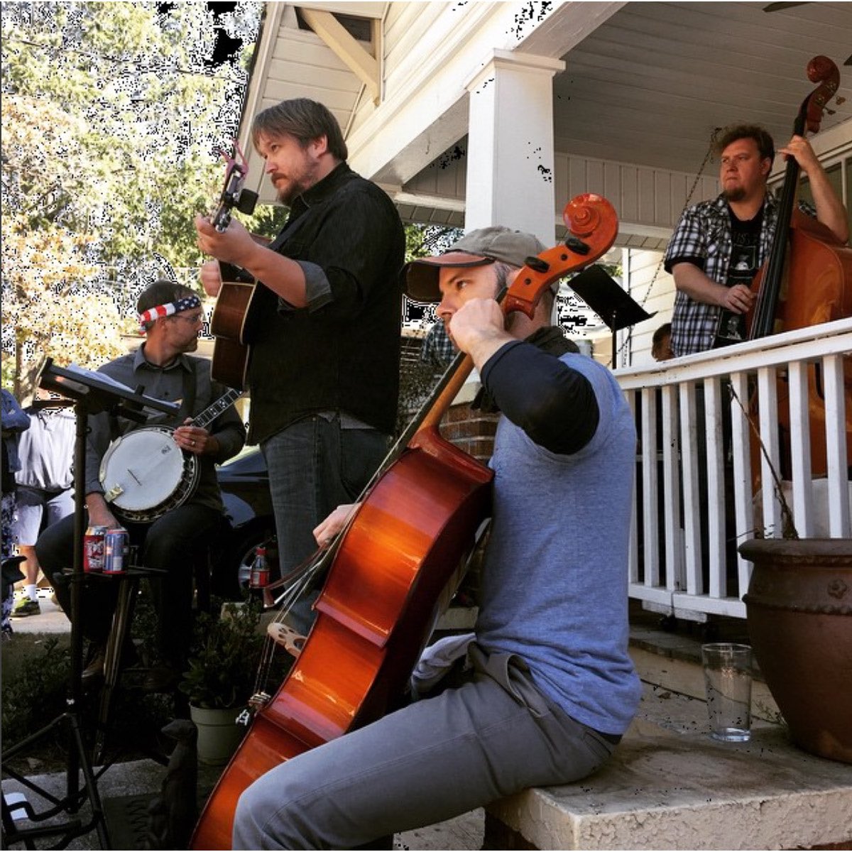 Hazel Borys (@hborys) on Twitter photo Here’s how my partner at <a href="/PlaceMakersLLC/">PlaceMakers, LLC</a>, Scott Doyon, leads a #porchfest, along with his DIY guide. placemakers.com/tag/porchfest/ Here’s how my partner at <a href="/PlaceMakersLLC/">PlaceMakers, LLC</a>, Scott Doyon, leads a #porchfest, along with his DIY guide. placemakers.com/tag/porchfest/