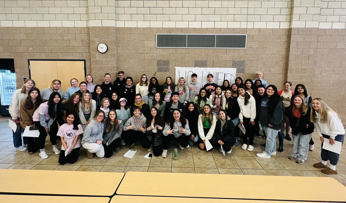 WOHS Student Senate, NHS, and Student Ambassadors ready to rock the 8th grade Harbor Lights tours. #gowo