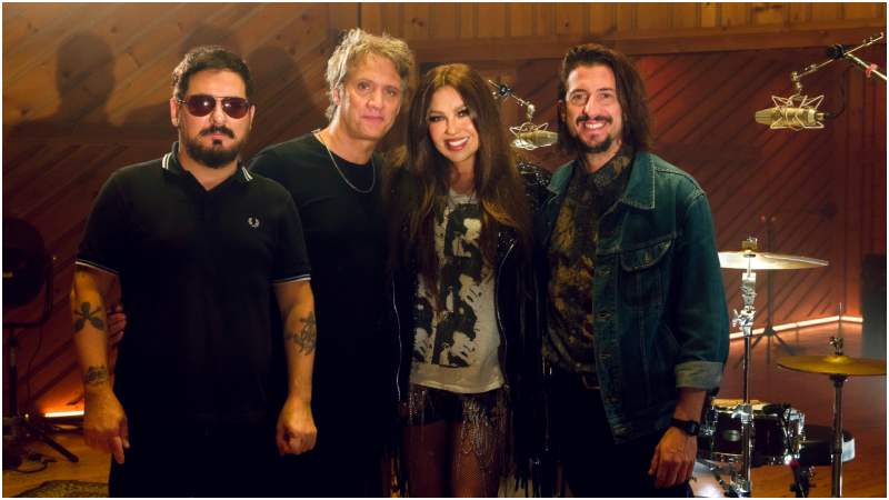 ThaliaChart's tweet photo. "Thalía’s Mixtape: El Soundtrack de mi Vida" ya esta disponible por #ParamountPlus 
Cuenta con 3 episodios en donde @thalia nos regala entrevistas y presentaciones exclusivas.

Incluye a @keniaOs @Bruses_ @bencarrillogt @DavidSummersHG @CharlyAlberti #Pachuco https://t.co/fXH7CxpeGT