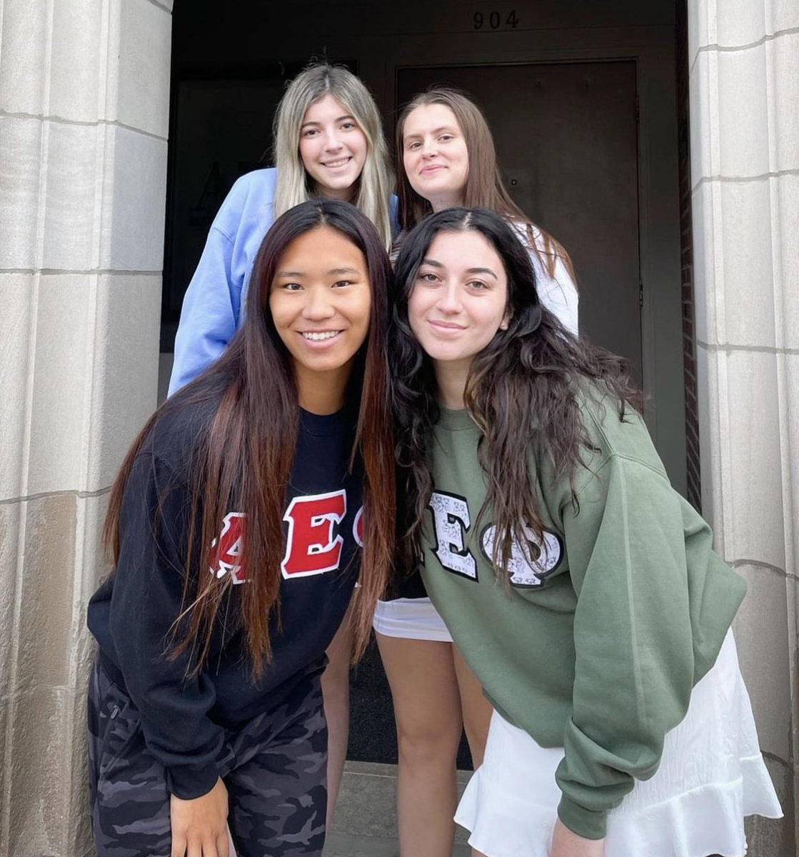 AEPhi's tweet image. Today, sisters from @illiniphi celebrate the founding of their chapter. The Mu Chapter was chartered on May 3, 1920. #aeφ #alphaepsilonphi #aephi #aephoundersday