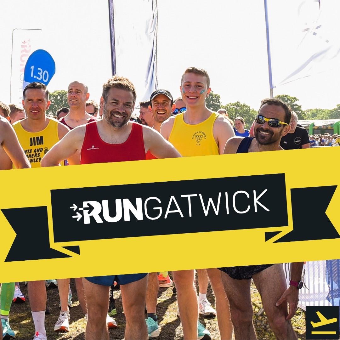 Gatwick_Airport's tweet photo. Fancy racing a plane?! 🏃♂️✈️😄
#RunGatwick is back with a fast, flat, 10k route that includes our perimeter airport road! Places are flying!
📅 Sunday 21 May, 11am
📌 Gatwick Aviation Museum, RH6 0BT
Sign up now 👉 https://t.co/IJ0eMq9i3x
#runseries #10k #running https://t.co/pfWurXwTx3