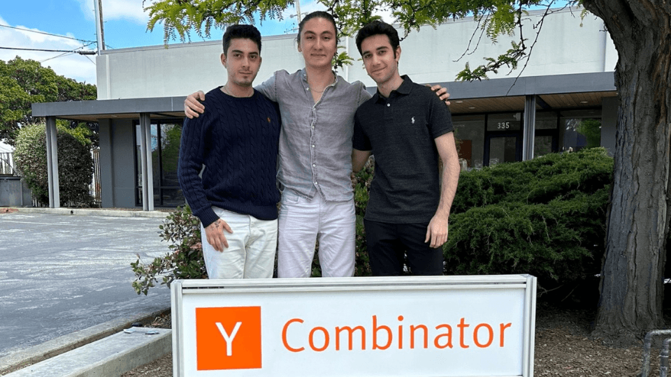 webrazzi's tweet photo. Y Combinator’ın yeni dönemine katılmaya hak kazanan HockeyStack, 500 bin dolar yatırım aldı https://t.co/uSyE7wV3xb https://t.co/VrRHUTZB2s
