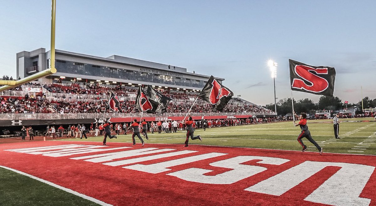 Blessed to receive an offer from Austin Peay State University! <a href="/CoachjjClark/">J.J. Clark</a> <a href="/HSEFootball/">HSE Royal Football</a>