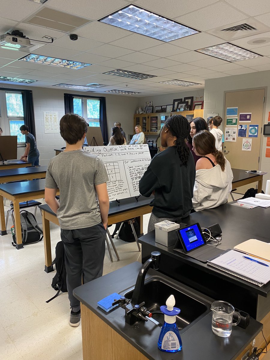 rpmcewan's tweet photo. ADI - Cancer. Making An Argument and Gallery Walk this morning. Interesting that every group as a different Claim #HooverPride #HCSStrong ⁦@donnawsmiley⁩ ⁦@zoneleft⁩ ⁦@NSTA⁩ ⁦@ArgumentDriven⁩ ⁦@HooverSchools⁩ ⁦@hooverbio⁩ https://t.co/1RoayfSvY2