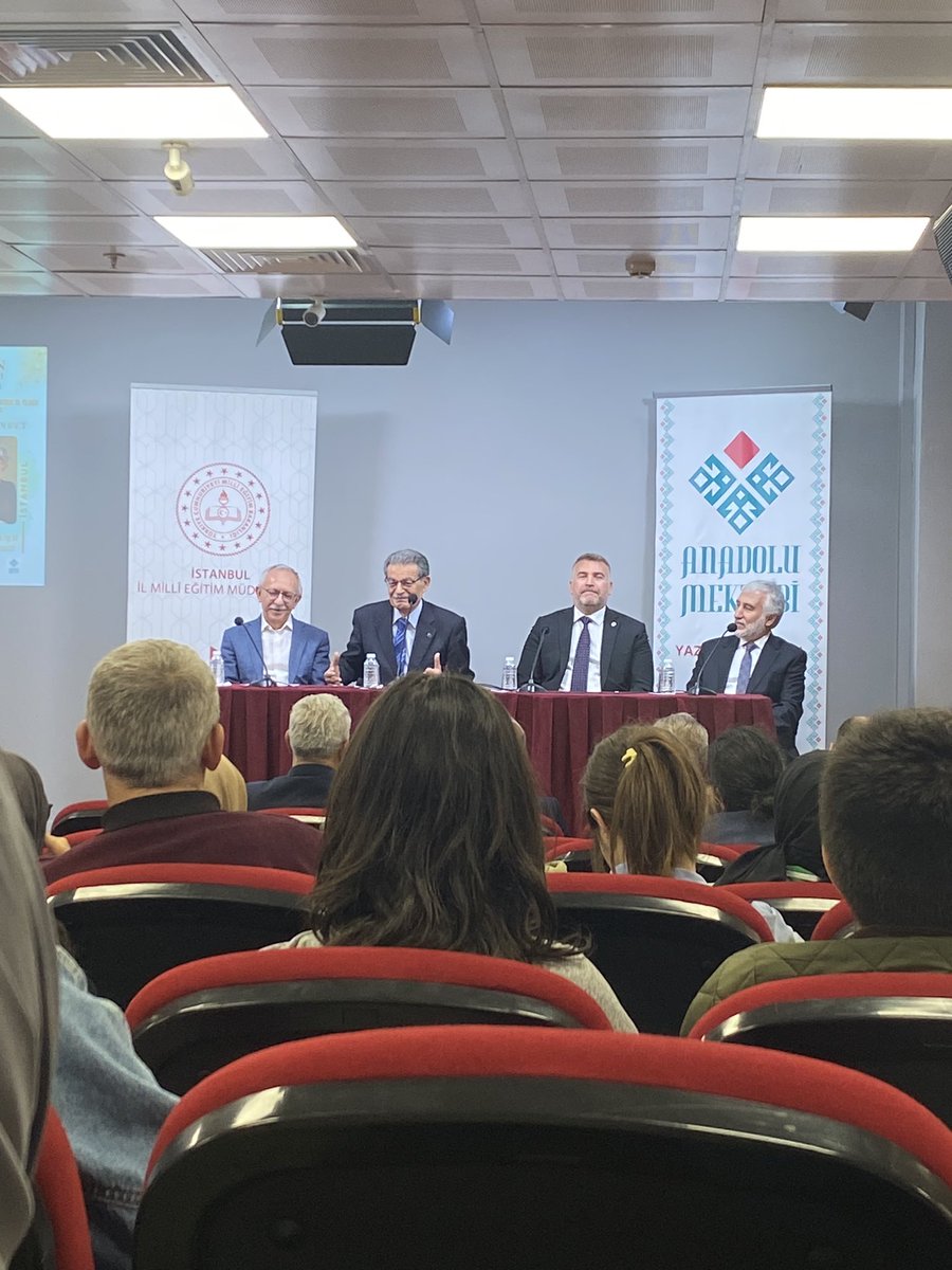 Vefatının 30.Yılında Sâmiha Ayverdi İstanbul Programı başladı. Zeytinburnu olarak biz de buradayız.
<a href="/anadolumektebi/">Anadolu Mektebi</a> 
<a href="/istanbulanmek/">istanbulanadolumektebi</a> 
<a href="/zeytinburnumem/">Zeytinburnu İlçe Millî Eğitim Müdürlüğü</a>