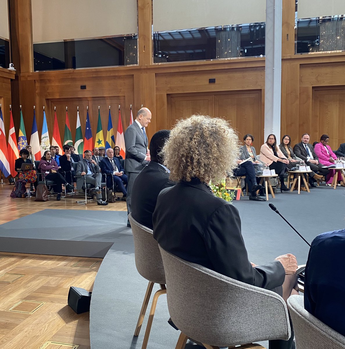 climatemorgan's tweet photo. Proud to hear @Bundeskanzler announce that🇩🇪 will be increasing our contribution to the next replenishment round of @theGCF to 2Bn (1.5 Bn last round - a 33% increase). We look to all other wealthy nations to join us in similarly ambitious replenishments
#climatefinance https://t.co/cK0M46kEpq