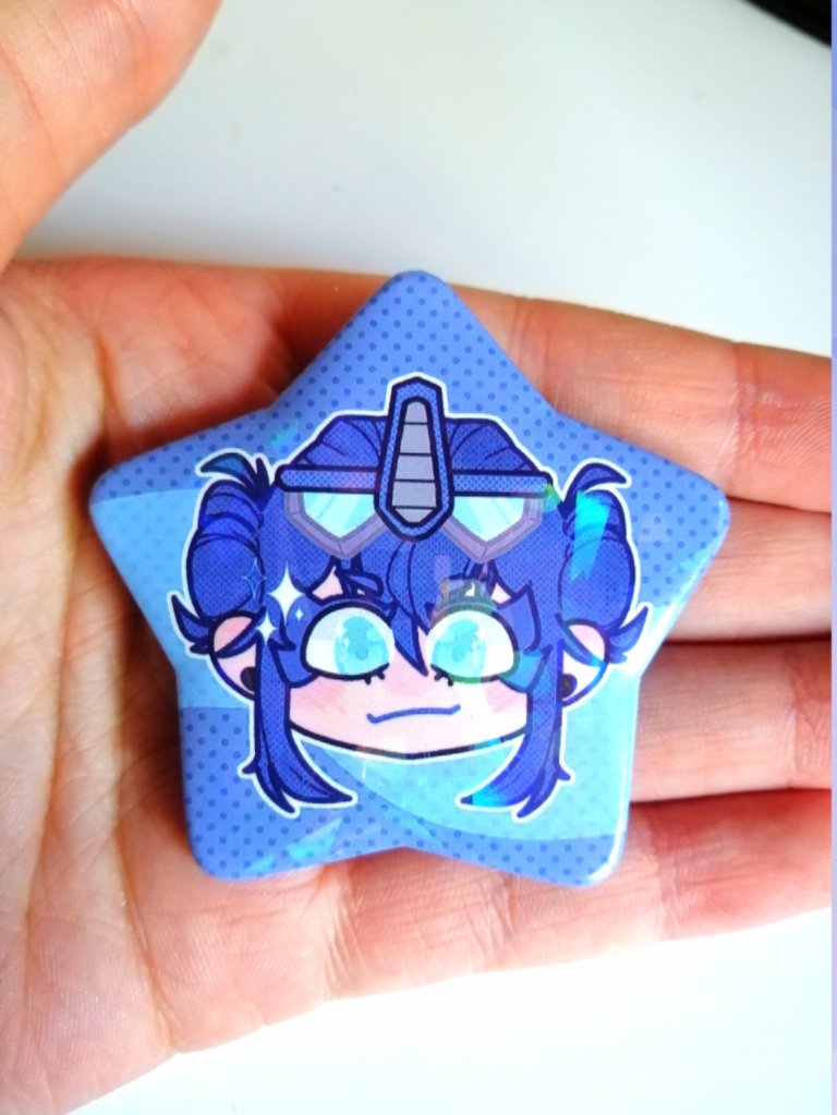 Megatron_666_'s tweet photo. New product on my shop!👀💕 (I forgot to post it before lol) ✨LINK IN DESCRIPTION✨ #transformers #animegirl #optimus #anime #megatron #tfp #transformersoptimus #buttonpins #shop #transformersmegatron https://t.co/zExXy82WNR